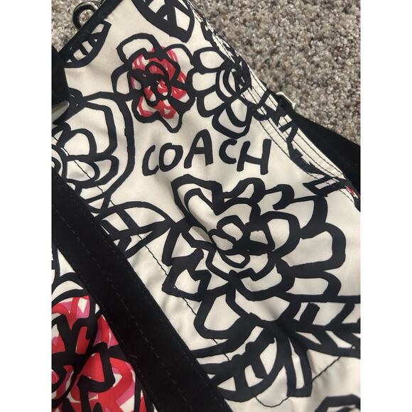 Coach Tote Bag - Poppy Daisy Floral Graffiti Kyra B1120-F16914 With Dust Bag - Picture 11 of 16